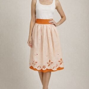 VTG AZWELL Retro Pioneer Floral Cutout Tie Back Linen Apron Colonial Skirt